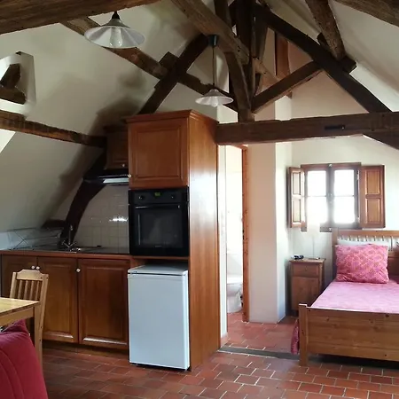 Le Clos De La Bouteille 公寓